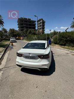 نیسان مەگزیما